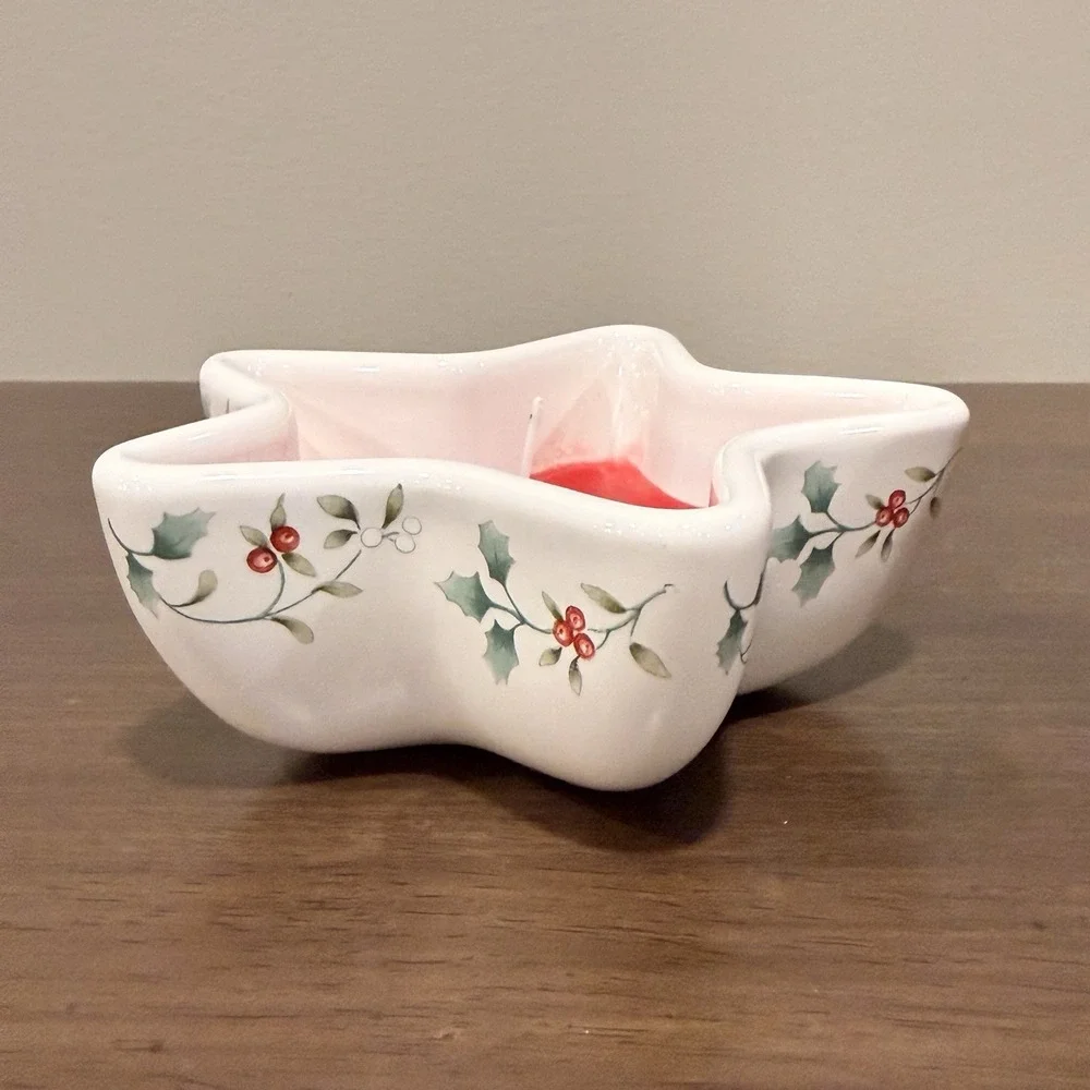 Vintage 1997 Christmas Pfaltzgraff Winterberry Star Votive Candle Scented